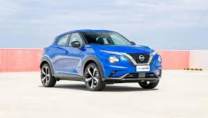 NOVÝ NISSAN JUKE 1,0 DIG-T 84kW/114k Automat DCT N-CONNECTA + Balík WARM + 19″ zliatinové disky