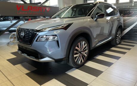 NISSAN X-TRAIL e-POWER e-4ORCE HYBRID 1,5 VC-T 213k, 4WD, TEKNA + Kožený interiér NAPPA čierna