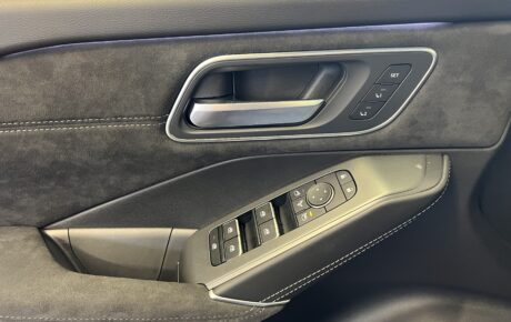 NOVÝ NISSAN QASHQAI 1,3 DIG-T Mild Hybrid 116kW/158k automat X-TRONIC CVT, 2WD, TEKNA PLUS + Dvojfarebná karoséria