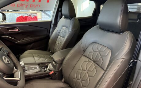 NOVÝ NISSAN QASHQAI 1,3 DIG-T Mild Hybrid 116kW/158k X-TRONIC TEKNA