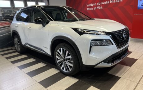 NOVÝ NISSAN X-TRAIL e-POWER e-4ORCE 1,5 VC-T 213k TEKNA + Kožený interiér NAPPA čierna + Audiosystém BOSE + 20″ disky z ľahkých zliatin