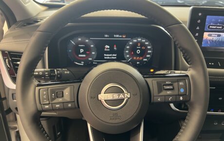 NOVÝ NISSAN X-TRAIL e-POWER e-4ORCE 1,5 VC-T 213k TEKNA + Kožený interiér NAPPA čierna + Audiosystém BOSE + 20″ disky z ľahkých zliatin