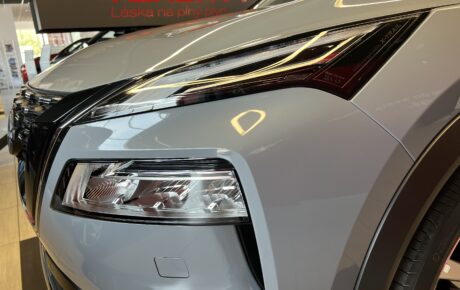 NOVÝ NISSAN X-TRAIL e-POWER e-4ORCE 1,5 VC-T 213k TEKNA + Kožený interiér NAPPA čierna + Audiosystém BOSE + 20″ disky z ľahkých zliatin