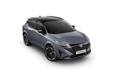 NOVÝ NISSAN QASHQAI e-POWER 1,5 VC-T 190k  TEKNA PLUS + dvojfarebná karoséria